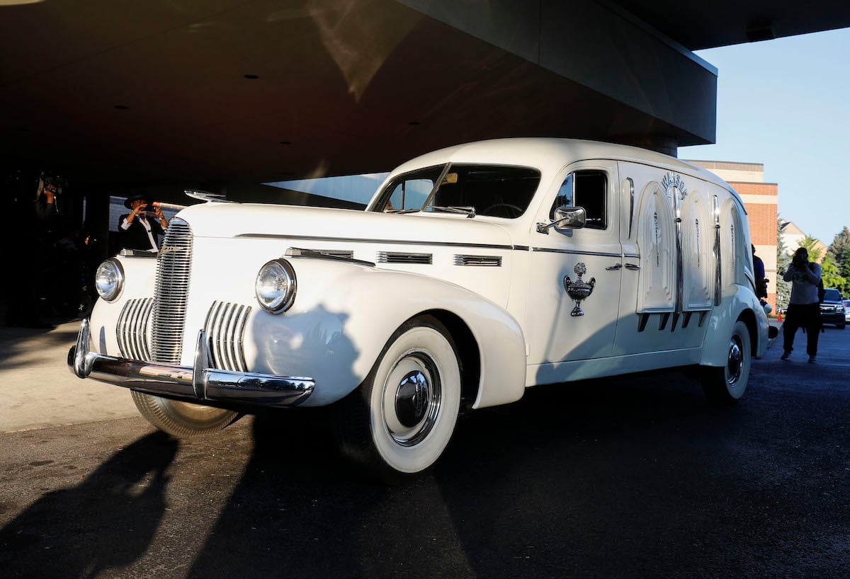 Aretha Franklin's hearse is shown at Greater Grace Temple