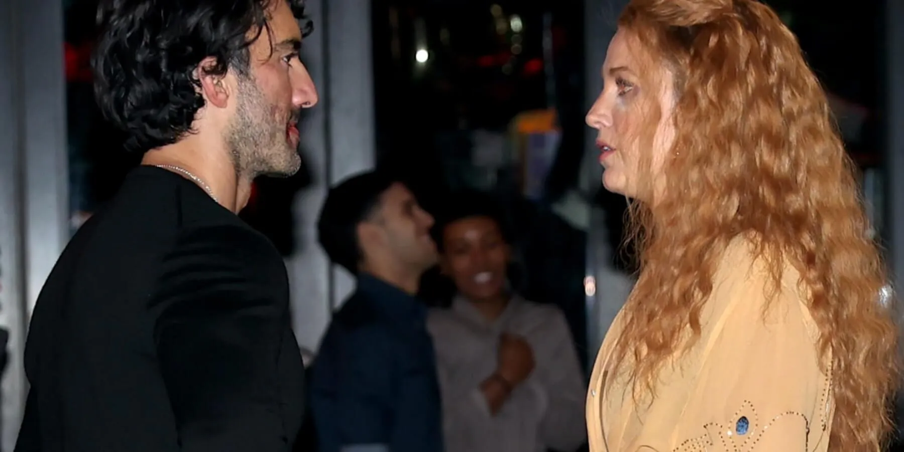 Justin Baldoni and Blake Lively on the set of 'It Ends With Us'