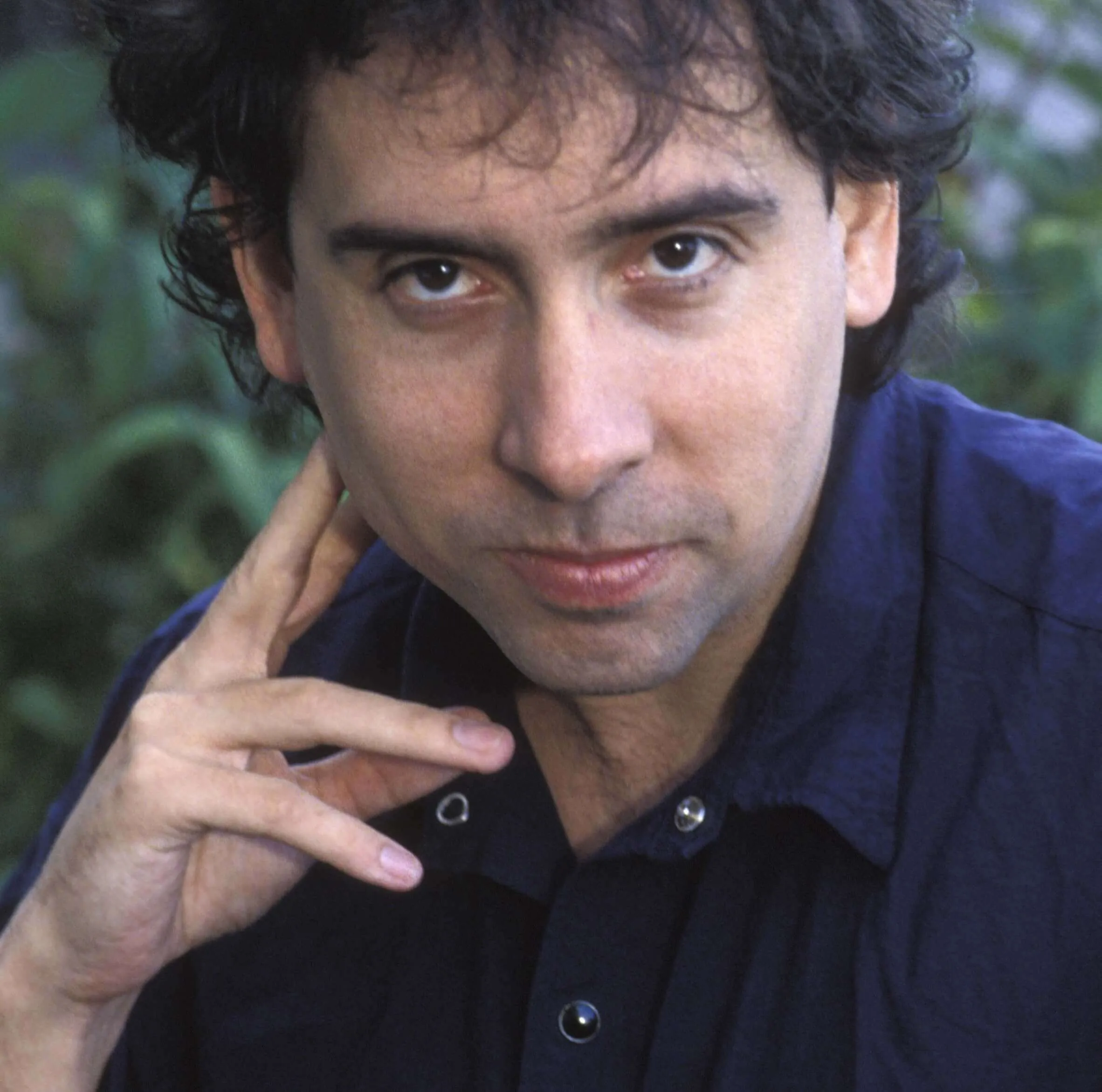 Tim Burton wearing black